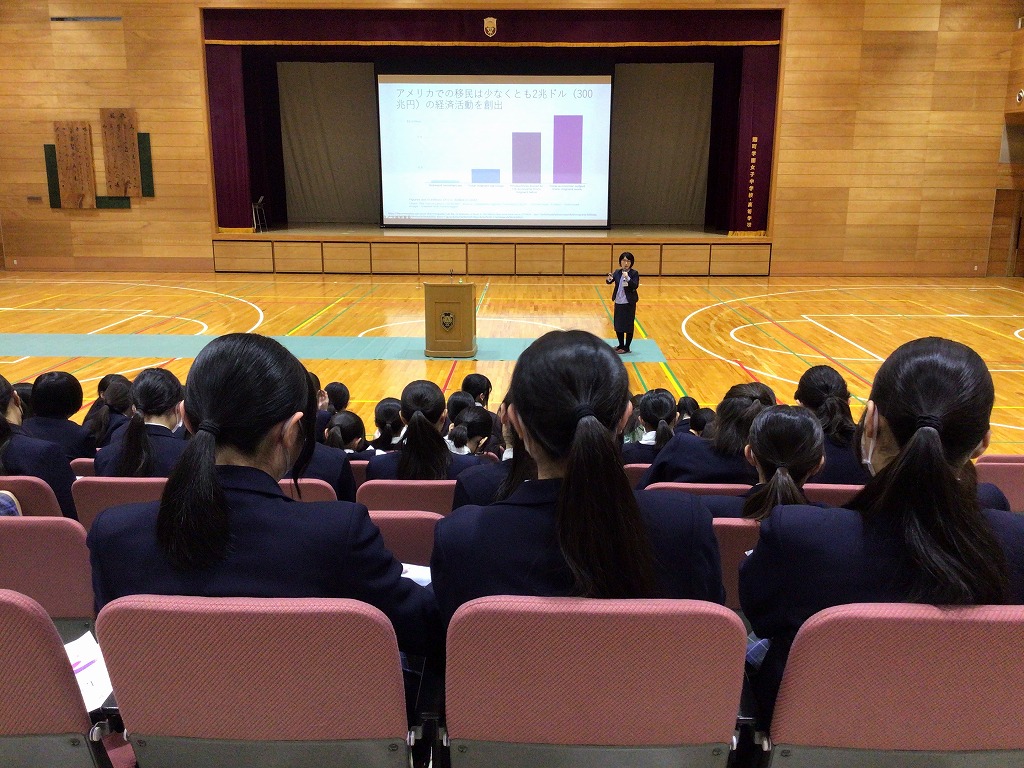 高大連携講座 -共立女子大学出張講義-page-visual 高大連携講座 -共立女子大学出張講義-ビジュアル