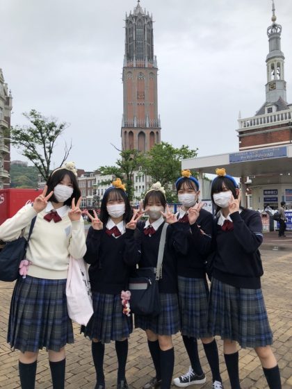 女子中学生　修学旅行 